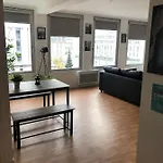Hyper Centre - Wifi Fibre Gratuit - Jergweloh - Le New Yorkais *