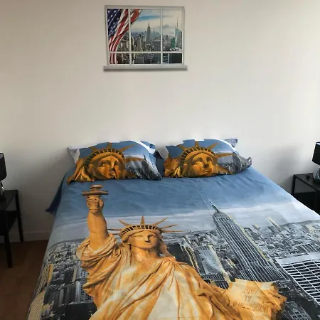 Apartman Hyper Centre - Wifi Fibre Gratuit - Jergweloh - Le New Yorkais *